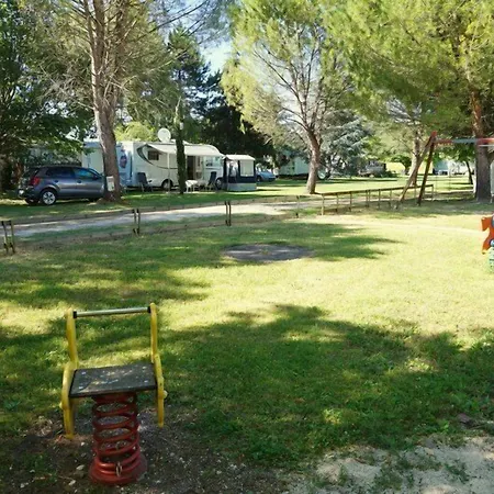 מלון Du Pas Des Biches