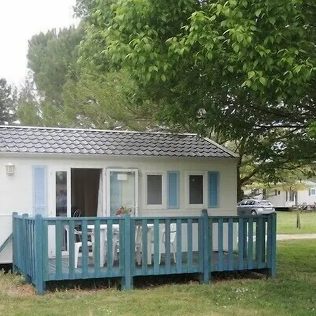 Du Pas Des Biches מלון Celles (Charente-Maritime)