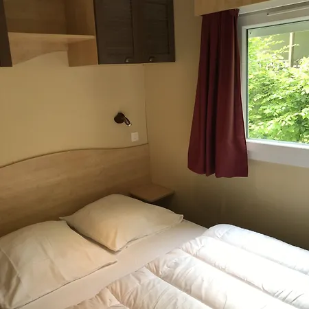 Du Pas Des Biches * Celles (Charente-Maritime)