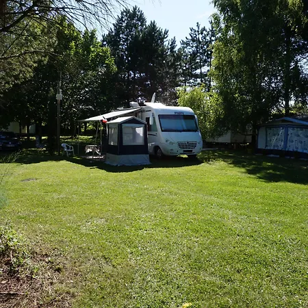 מלון Du Pas Des Biches